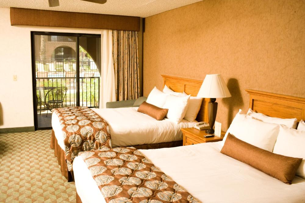 Queen Room with Two Queen Beds interior